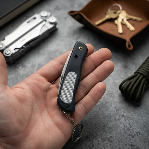 Prank Shock Folding Knife Keychain | Fun Novelty Gag Gift Portable Design - Black